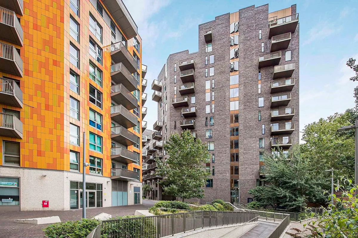 London, E16 1YU, photo 15