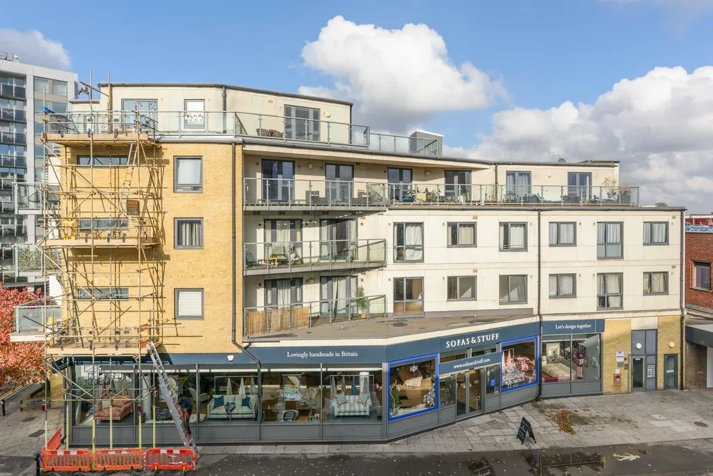 1 bed flat for sale, Hepworth Way, Walton-On-Thames, KT12