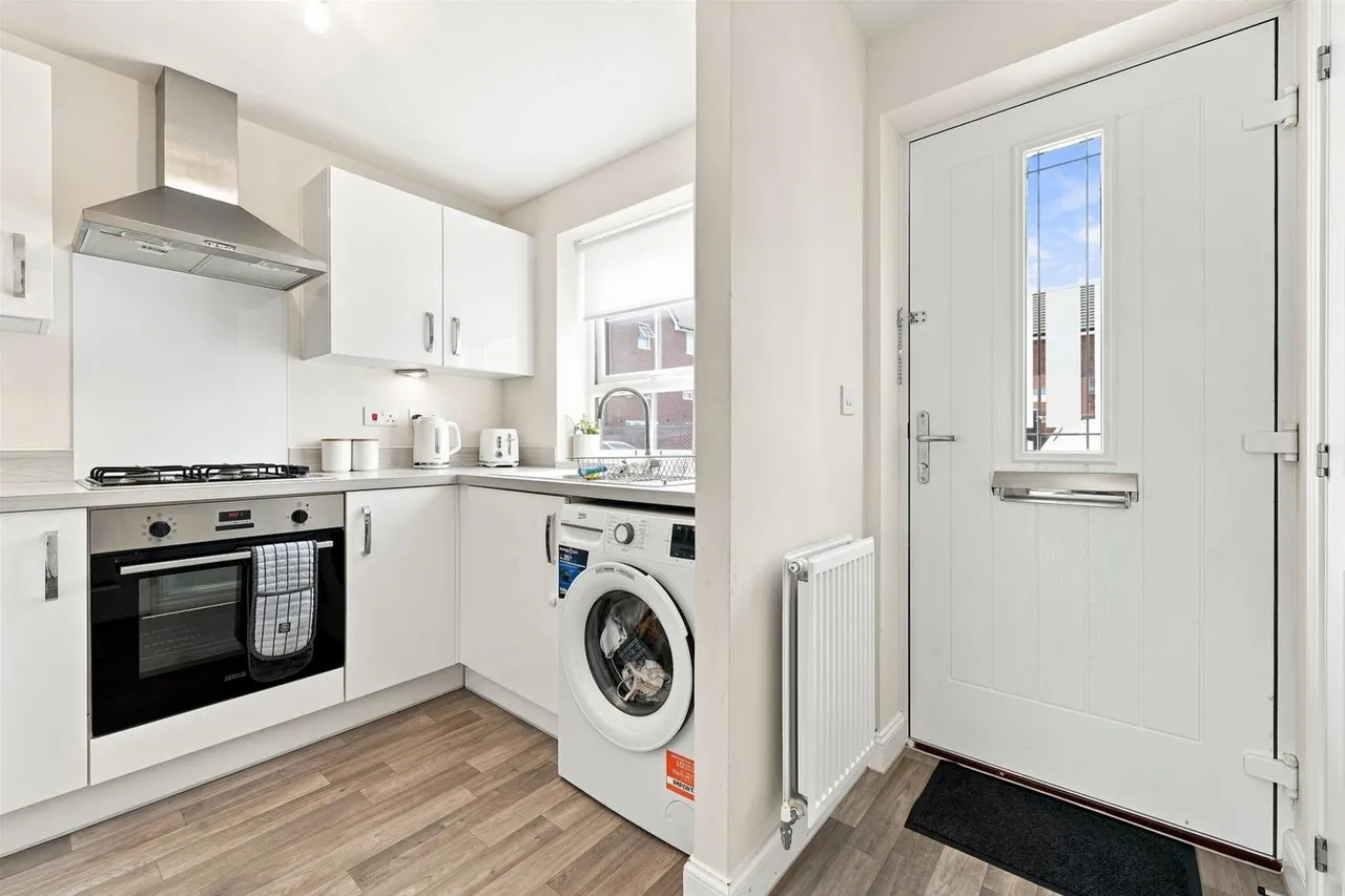 Sunnyside Close, Macclesfield, photo 8