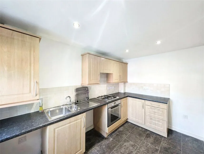 Grangemoor Close, Darlington, Durham, DL1, photo 2
