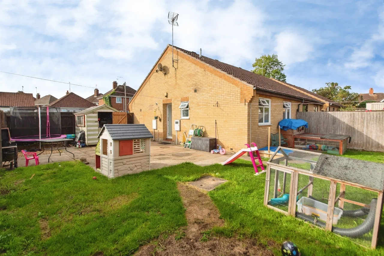 Austerby Close, Bourne, PE10, photo 10