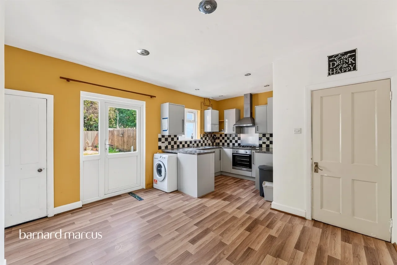 Caithness Road, Mitcham, CR4, photo 3