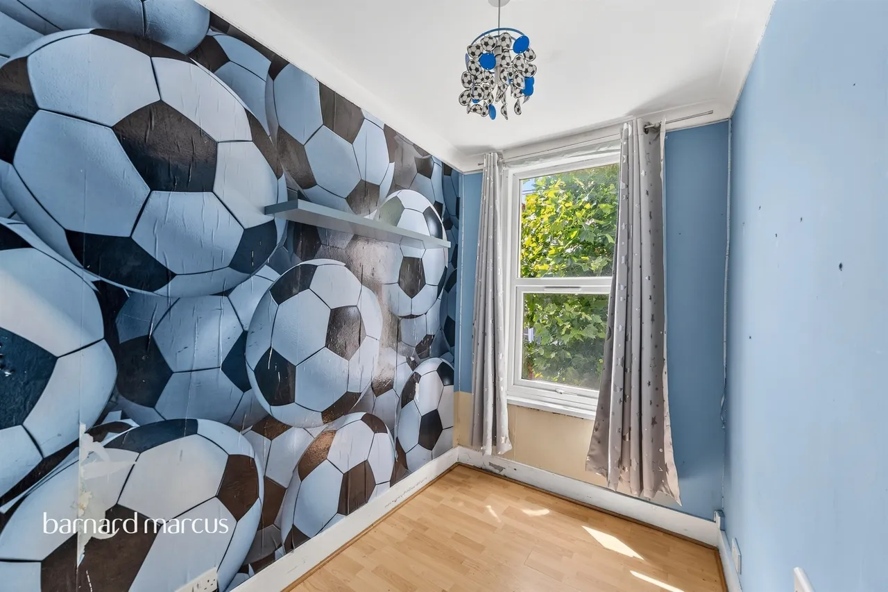 Caithness Road, Mitcham, CR4, photo 10