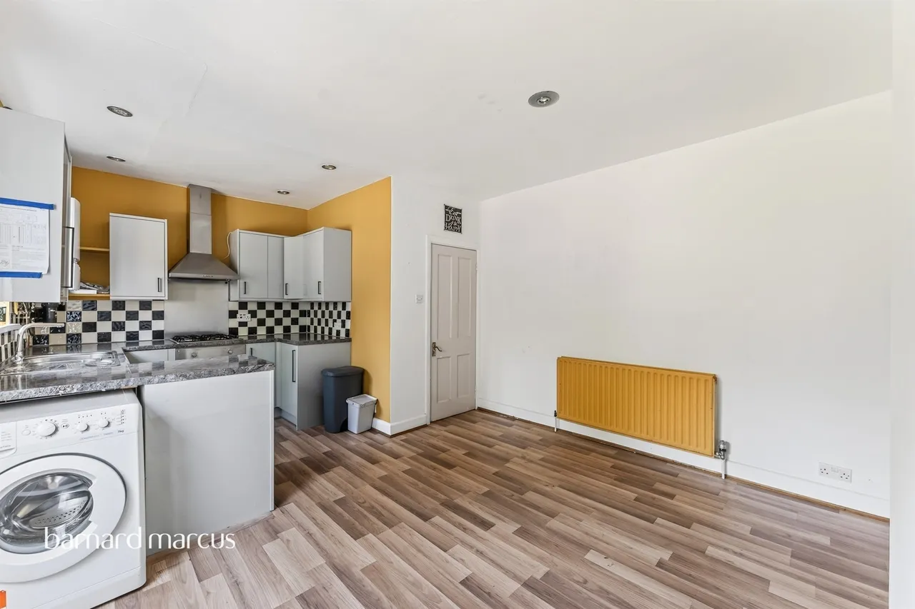 Caithness Road, Mitcham, CR4, photo 13