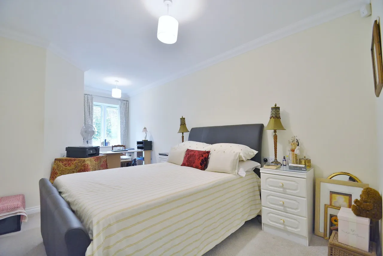 Greyhound Lane, Thame, photo 7