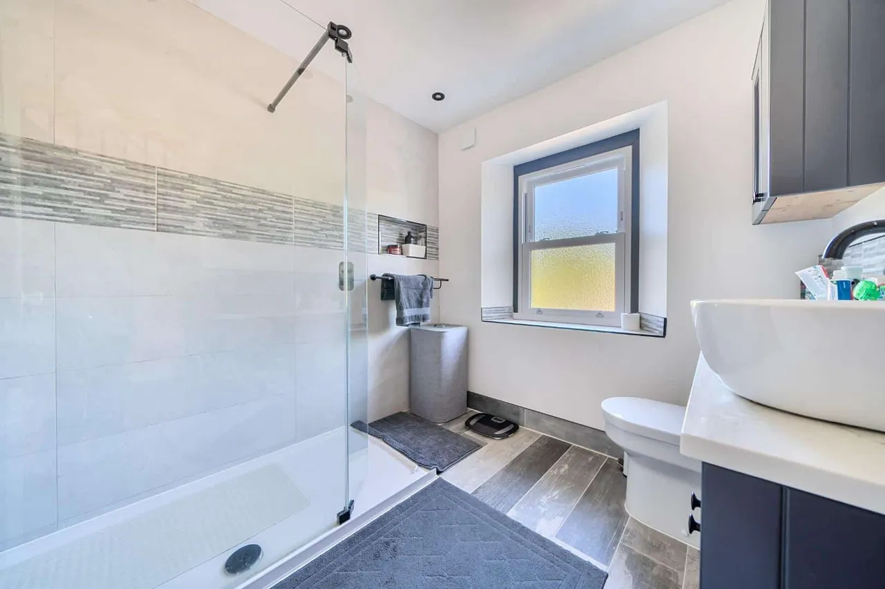 Box View, Colerne, SN14, photo 13