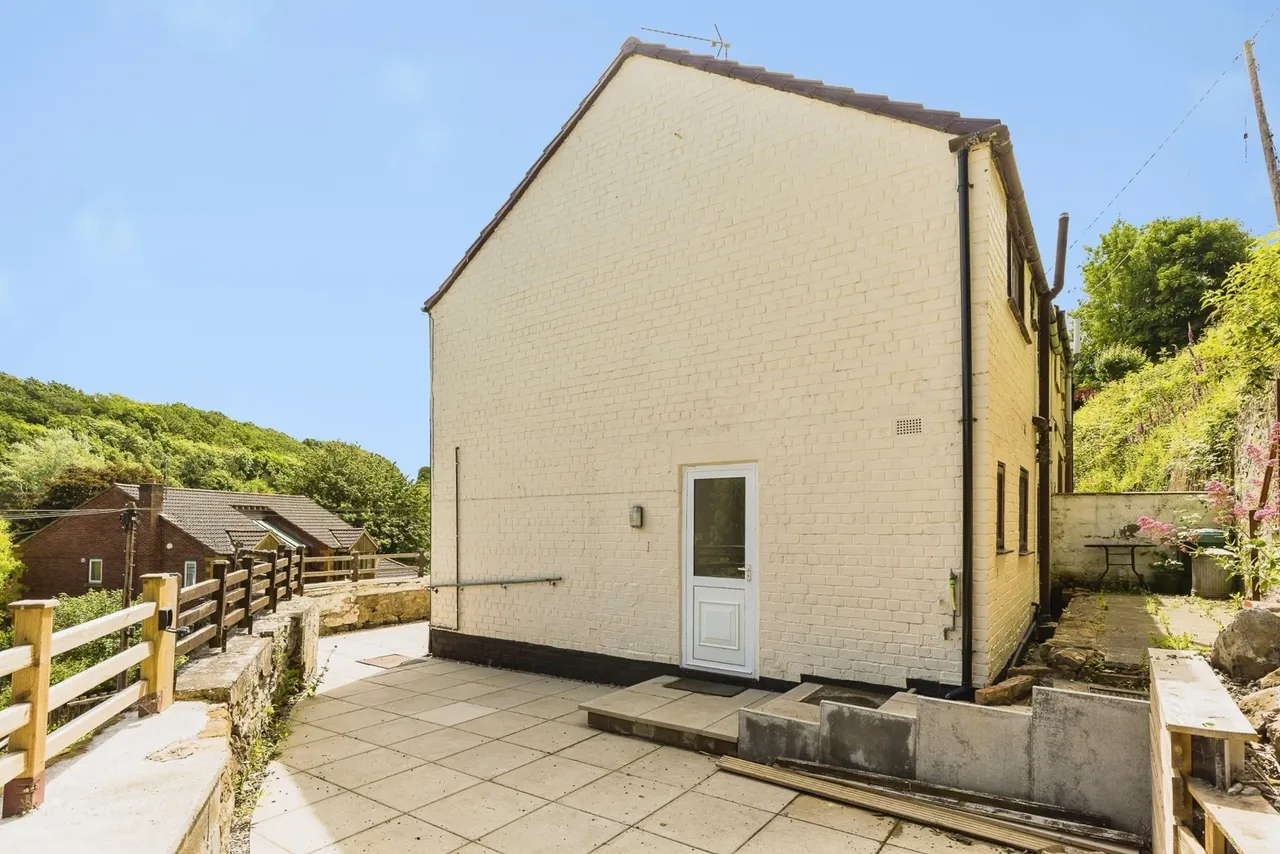 Carden Road, Moss, LL11, photo 17