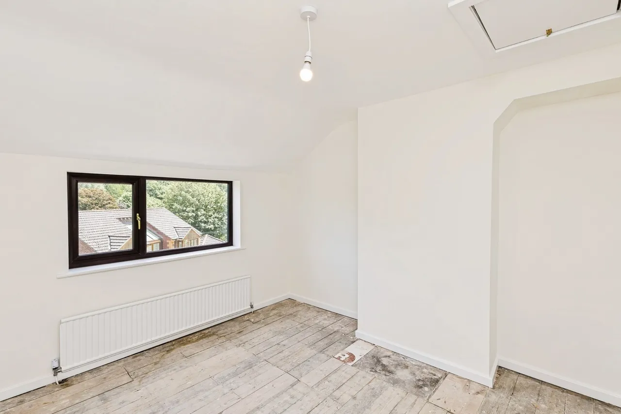 Carden Road, Moss, LL11, photo 7