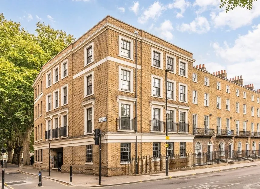 2 bed flat for sale, Owen Street, Islington, EC1V