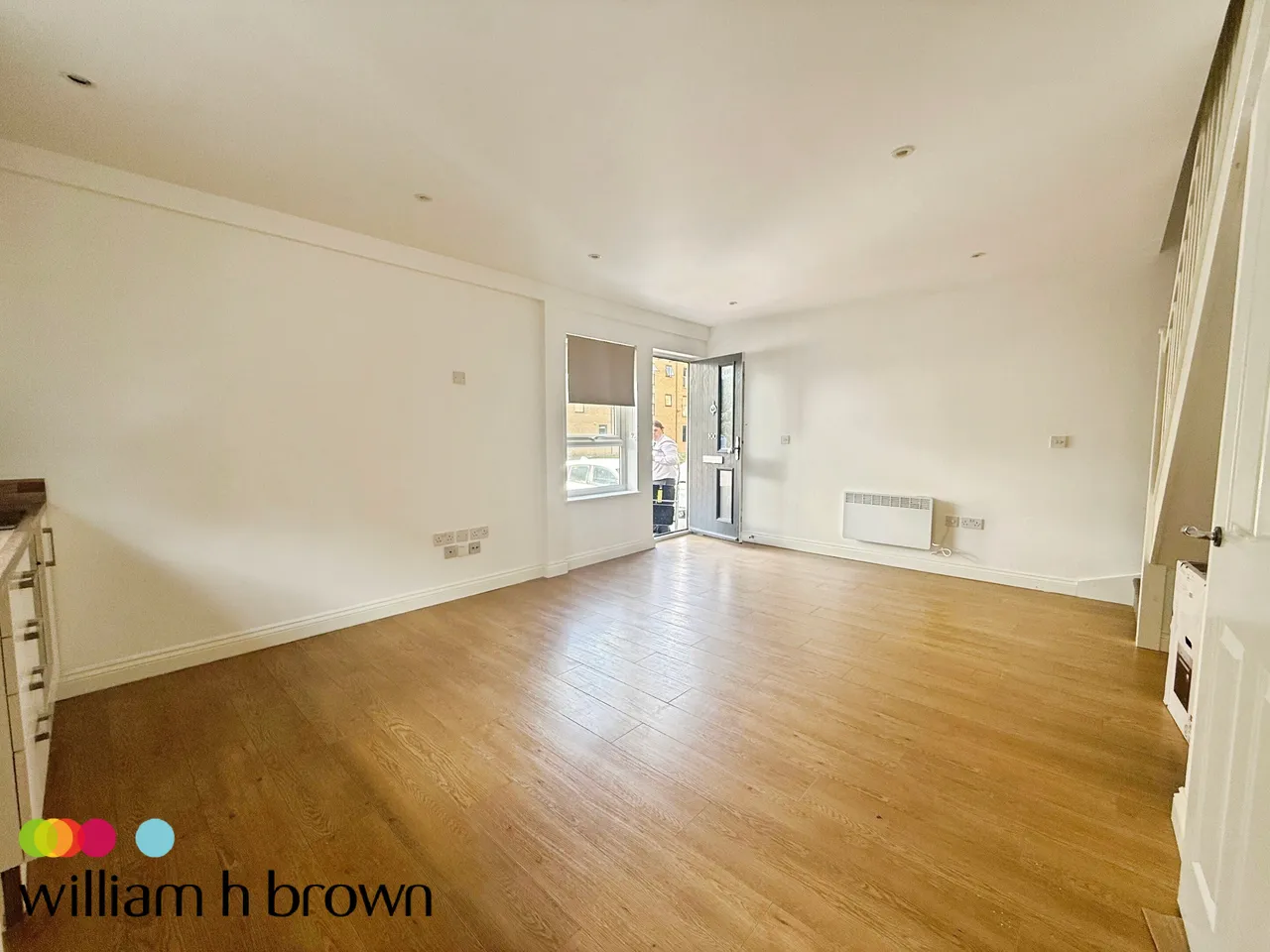 Dock Road, Tilbury, RM18, photo 5