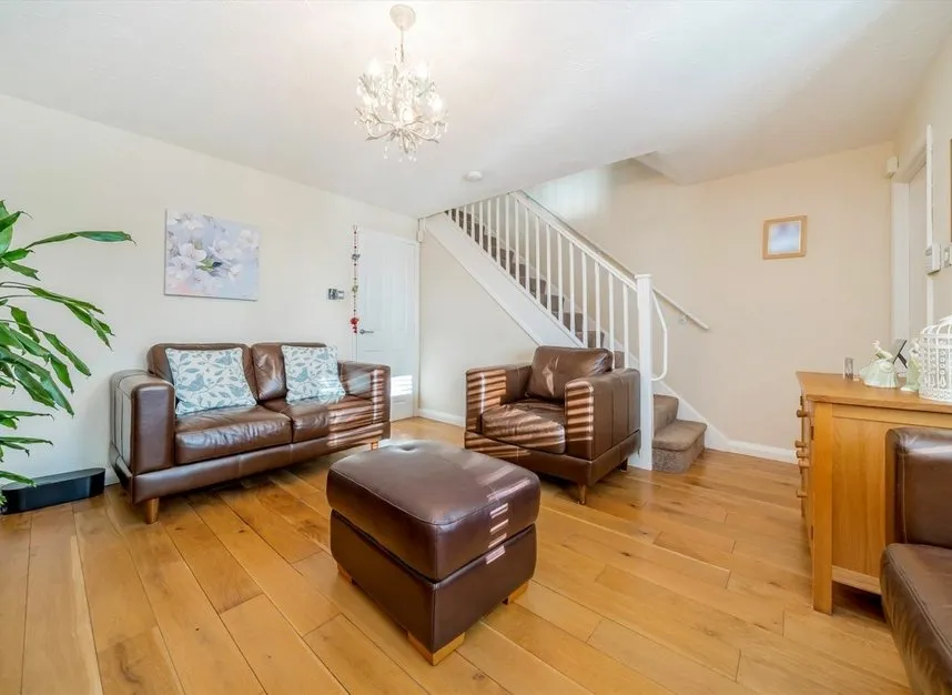 Winterburn Close, Muswell Hill, N11, photo 2