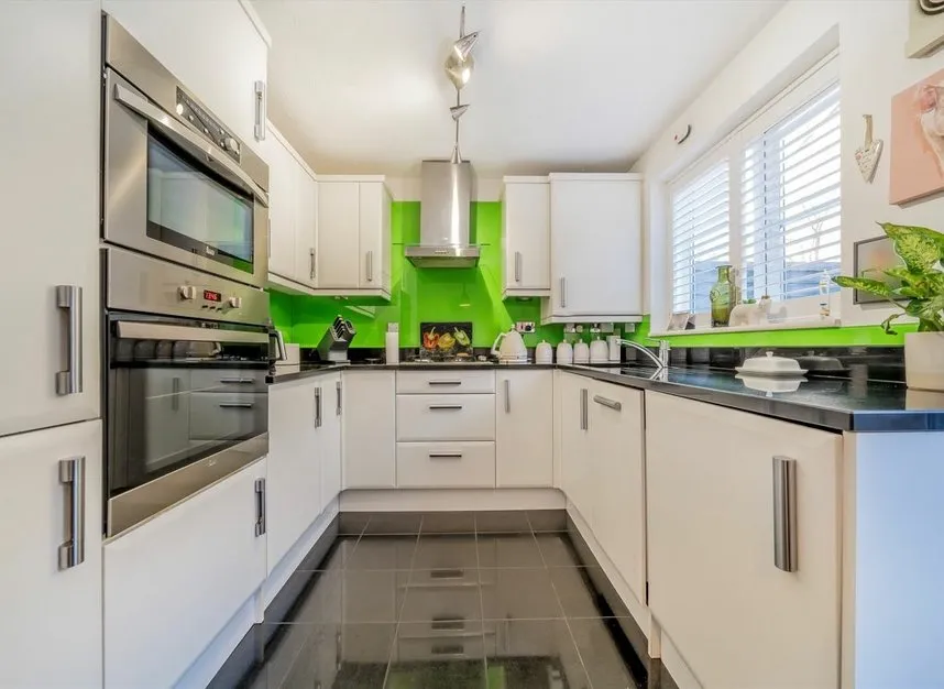 Winterburn Close, Muswell Hill, N11, photo 3
