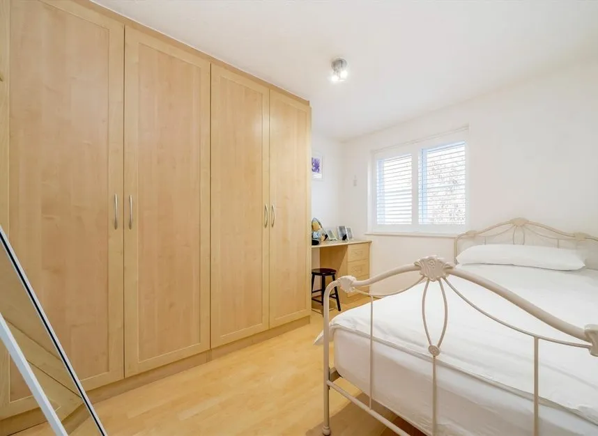 Winterburn Close, Muswell Hill, N11, photo 5