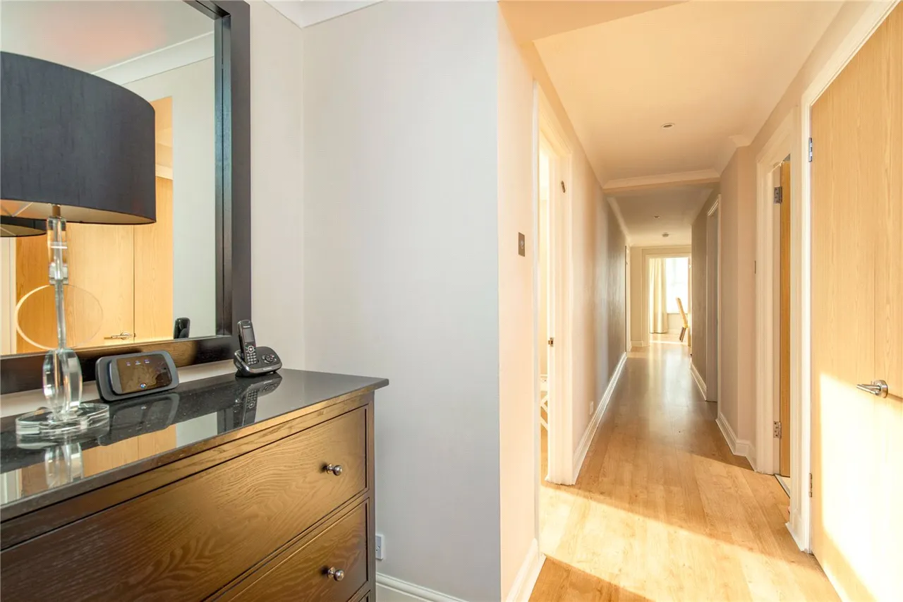 Boydell Court, St John's Wood Park, St John's Wood, London, NW8, photo 12