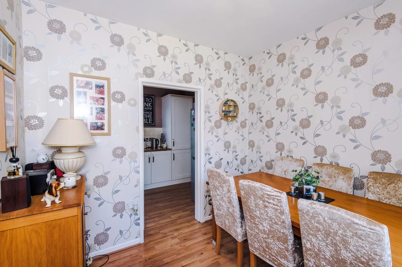 Queens Drive, Newton-Le-Willows, WA12 0LN, photo 6