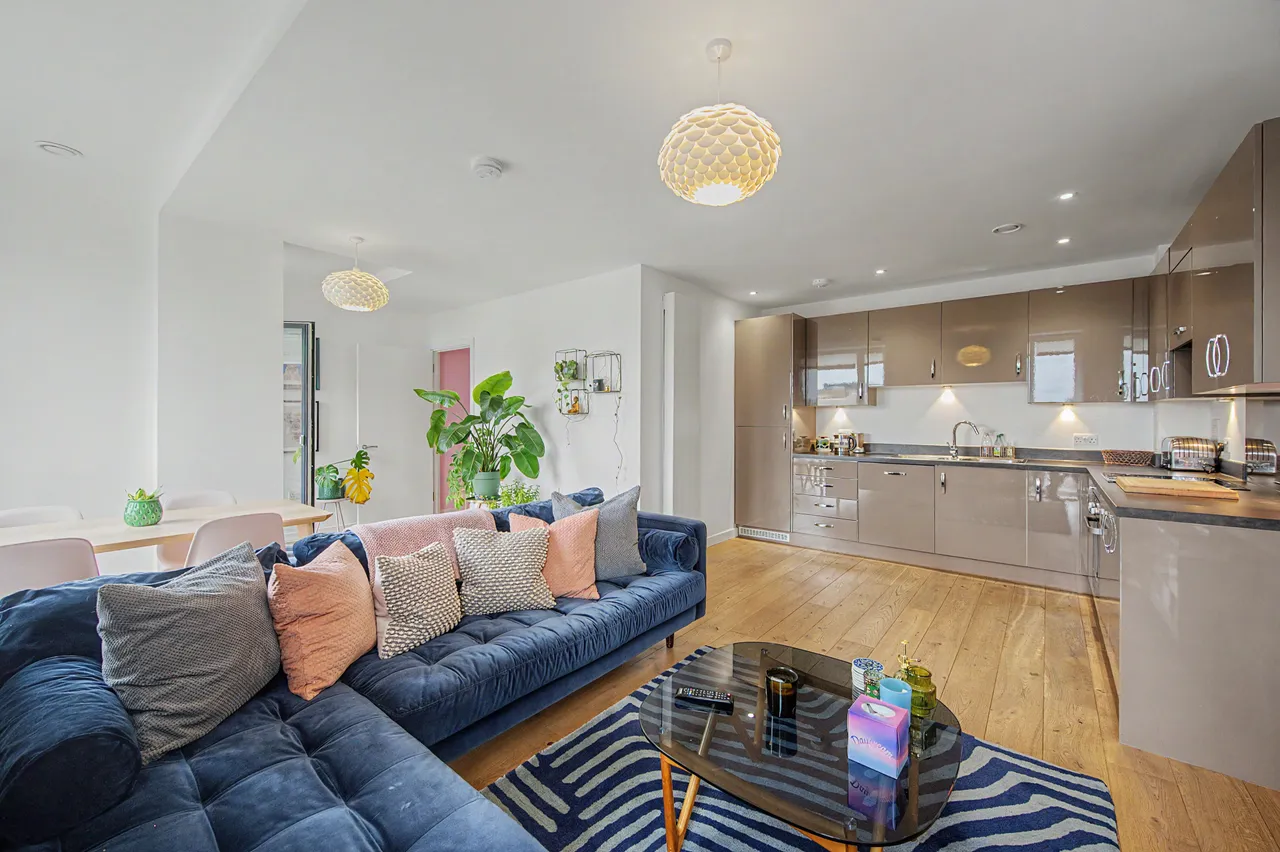 Flat 33, 2 Amelia Street, London, photo 2