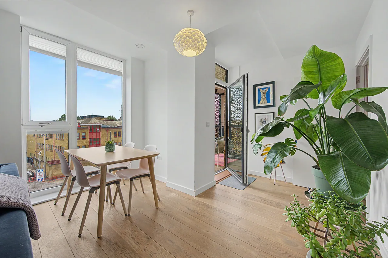 Flat 33, 2 Amelia Street, London, photo 3
