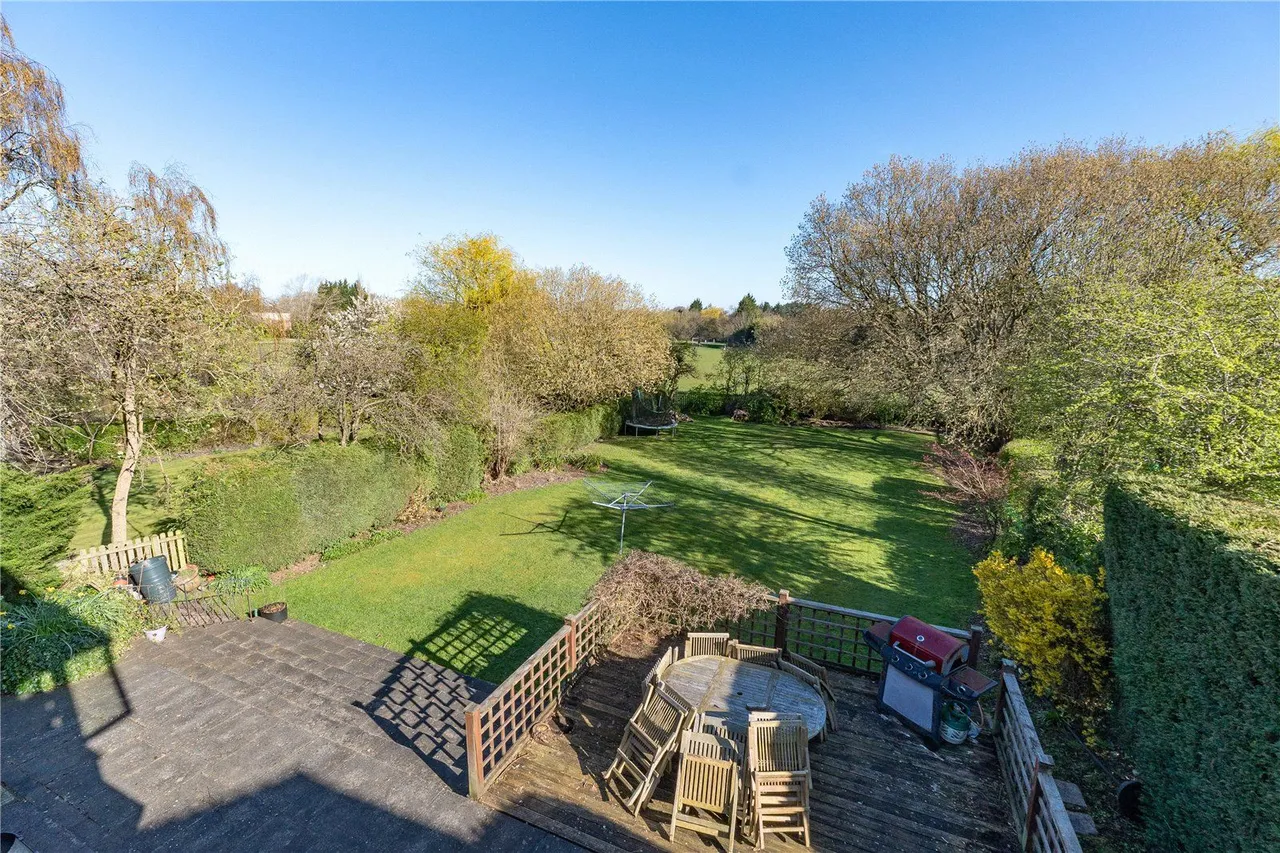 Sandhill Grove, Leeds, LS17, photo 20