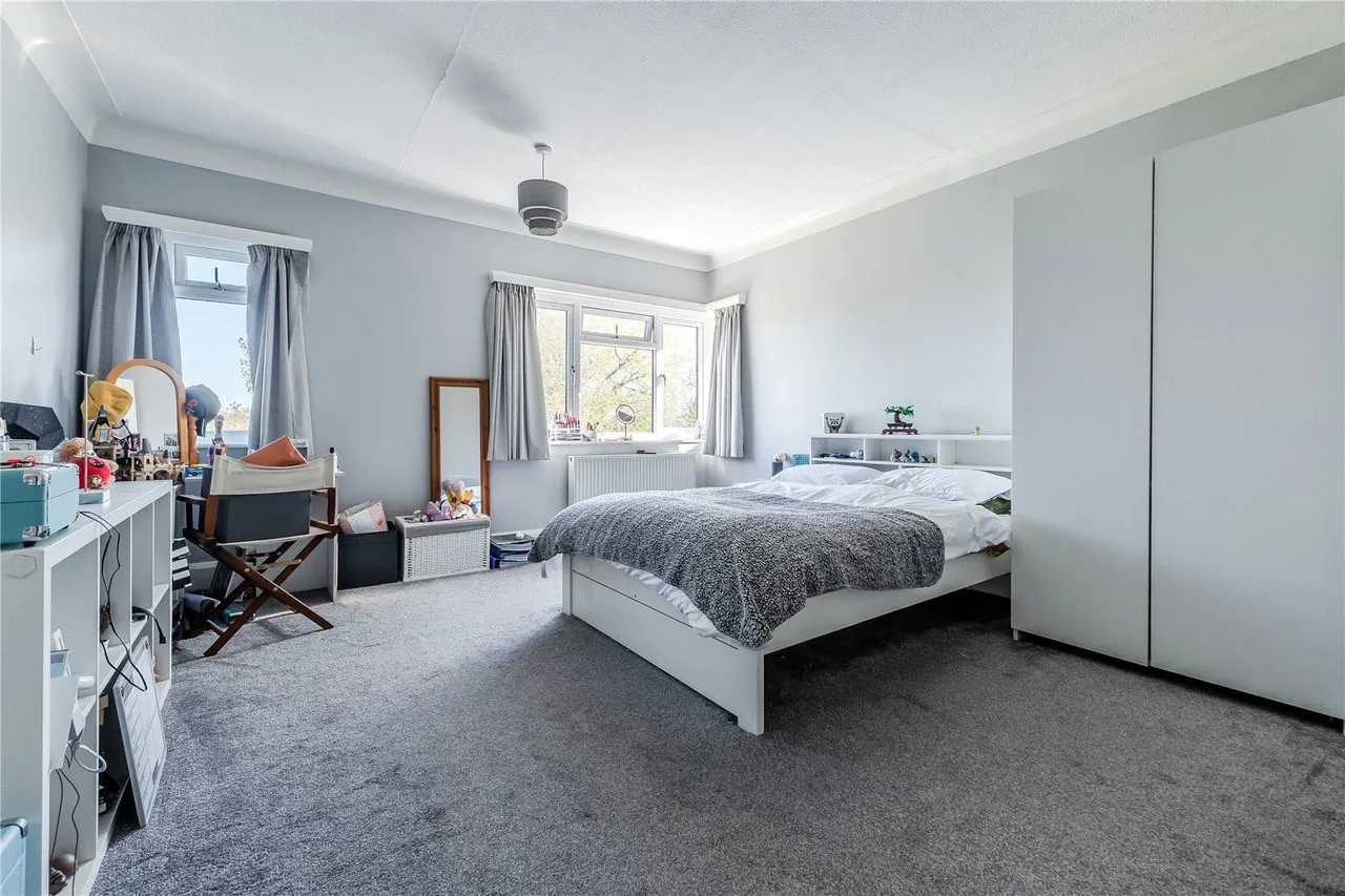 Sandhill Grove, Leeds, LS17, photo 19