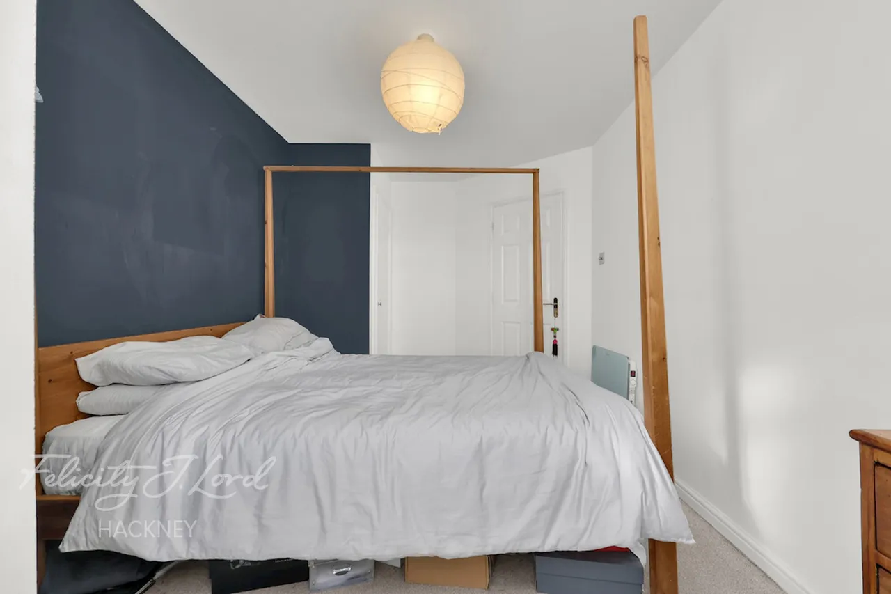 Pickering Close, London, E9, photo 10