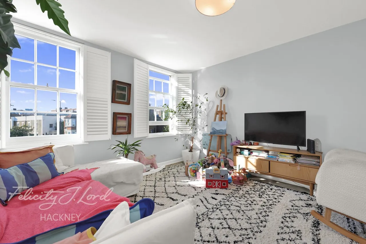 Pickering Close, London, E9, photo 19