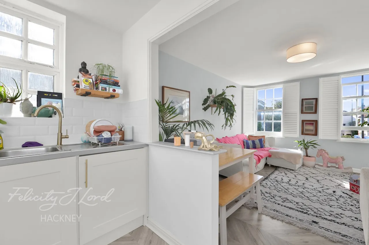 Pickering Close, London, E9, photo 9