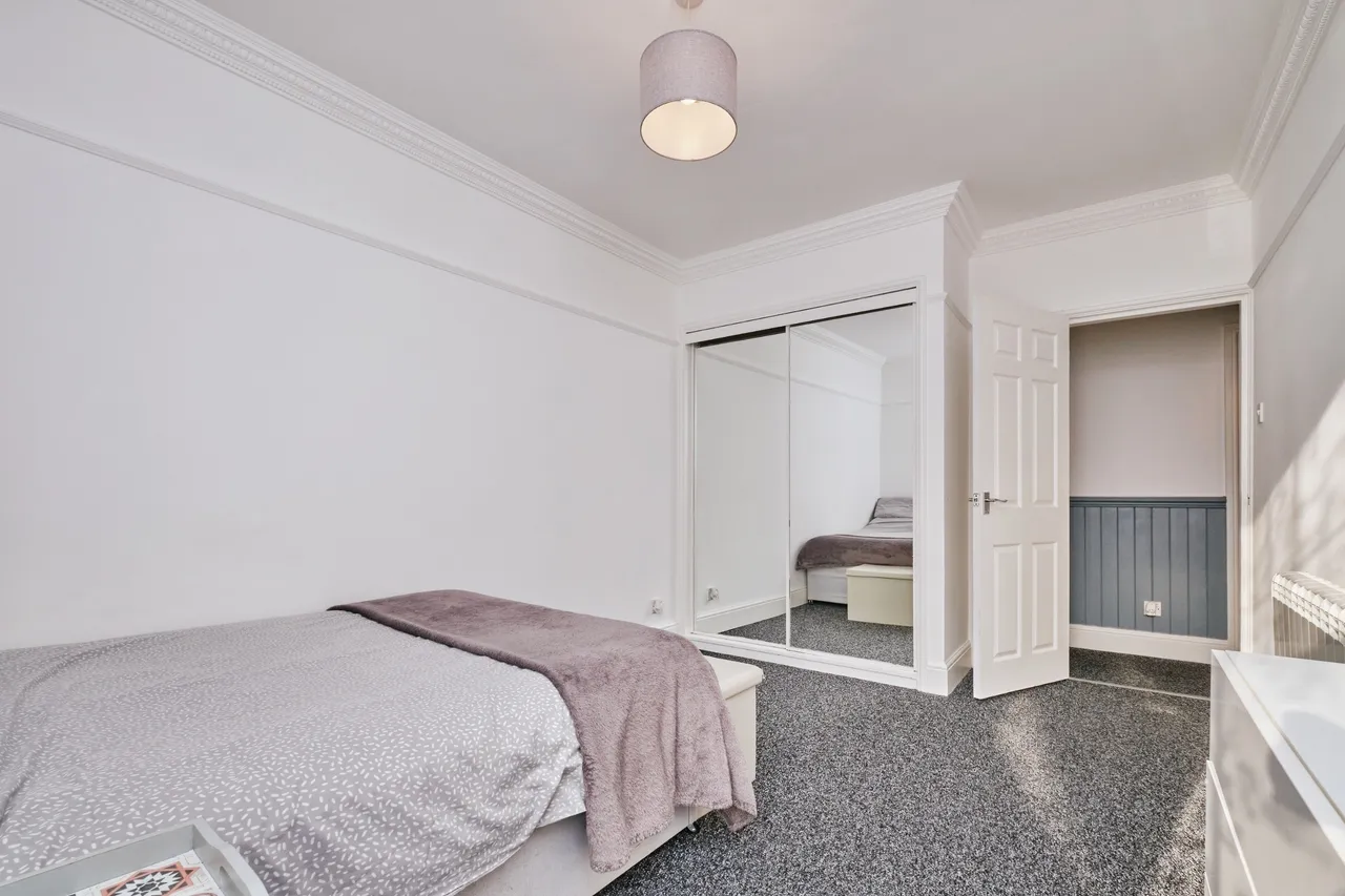 Amington Road, Tamworth, Staffordshire, B77, photo 4