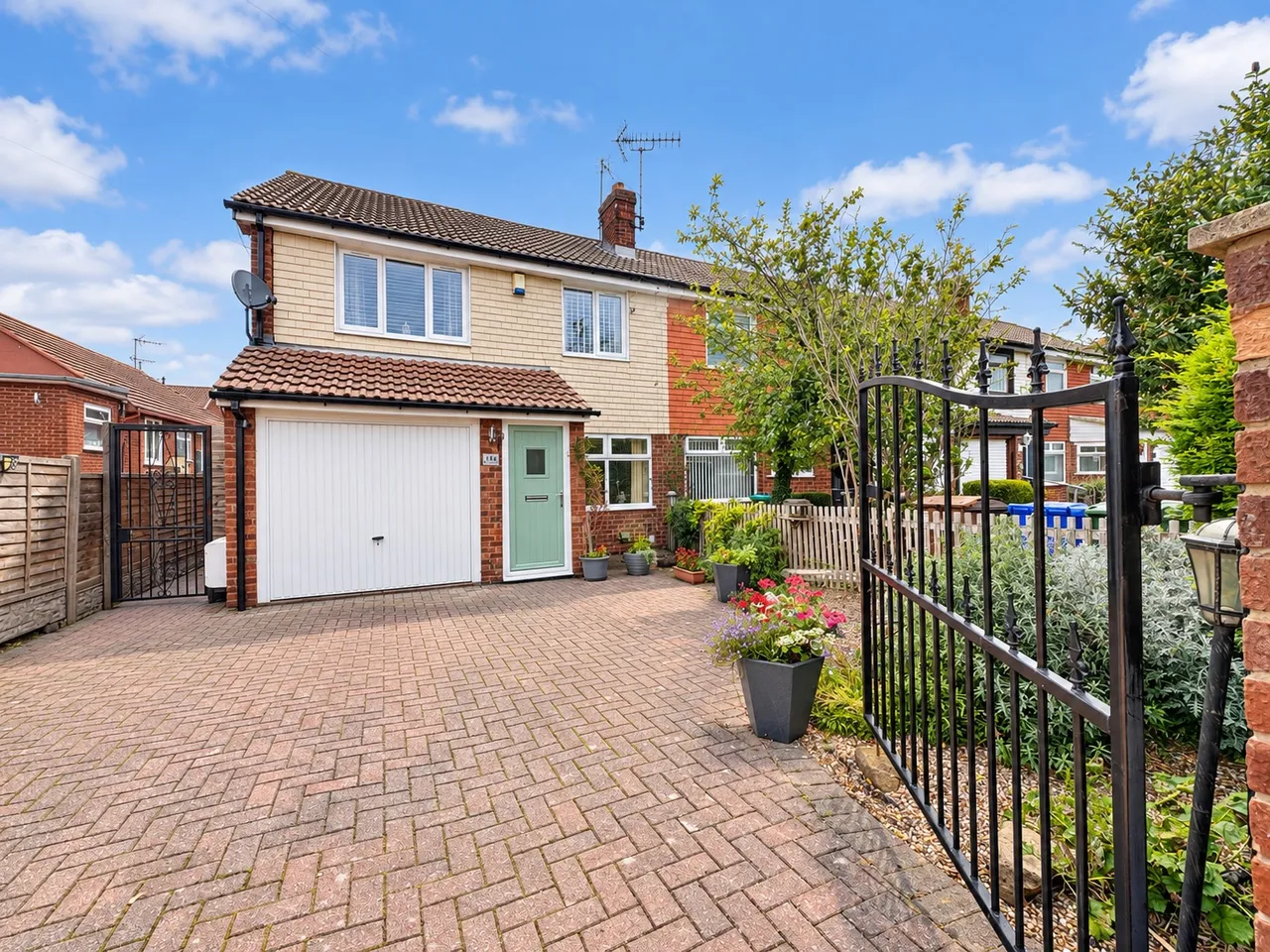 Bernard Avenue, Mansfield Woodhouse, NG19, photo 23