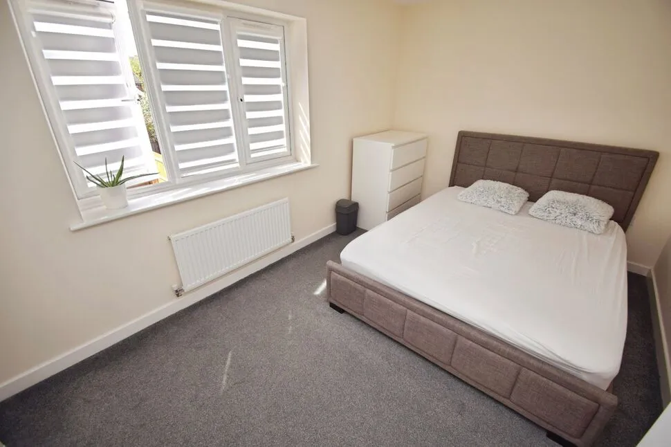 Braunton Avenue, Henley Green, Coventry, CV2, photo 4