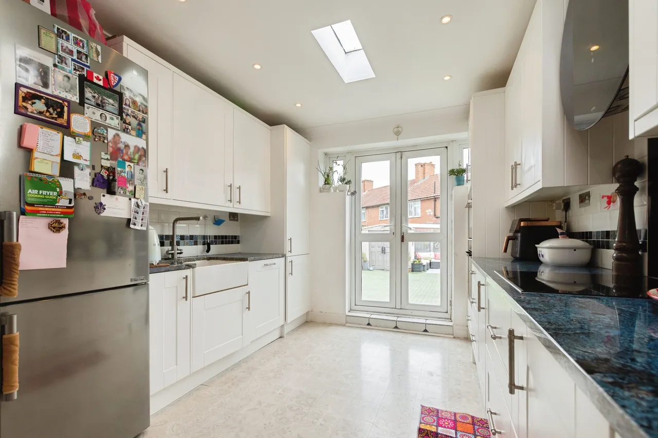 Middleton Road, Carshalton, photo 6