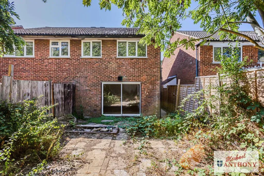 Eston Court, Bradville, Milton Keynes, Buckinghamshire, MK13 7DF, photo 10