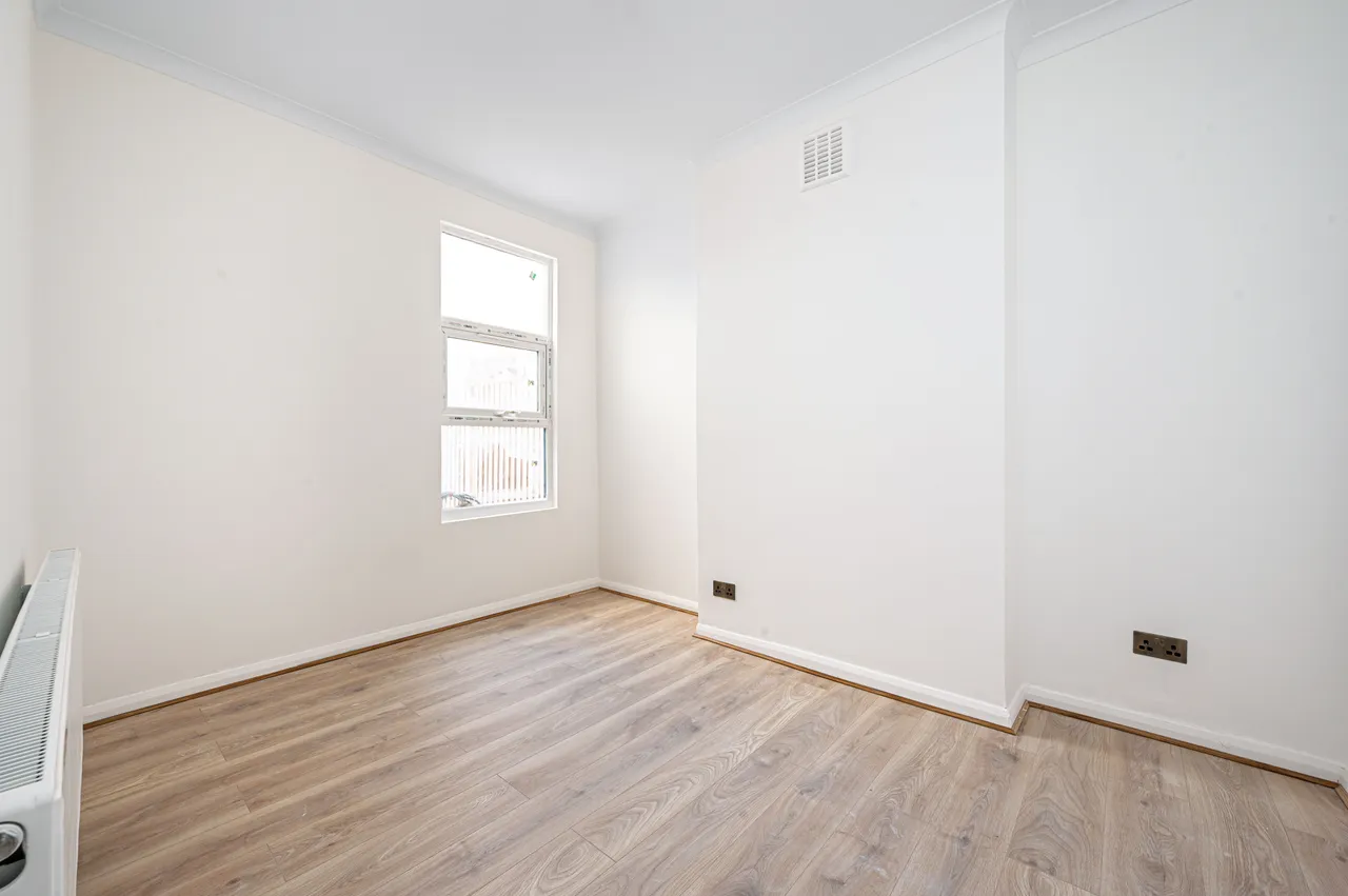 62 Charlton Road, London, photo 5