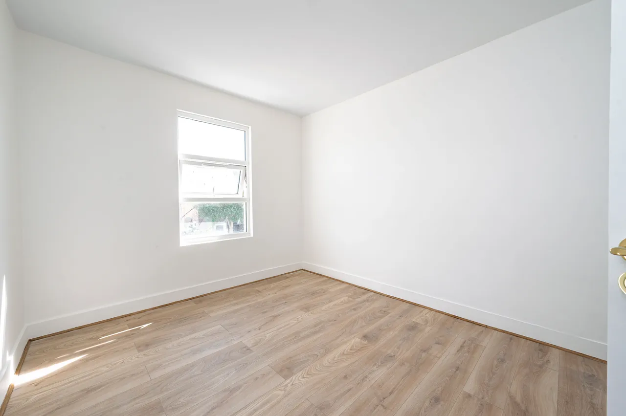 62 Charlton Road, London, photo 7
