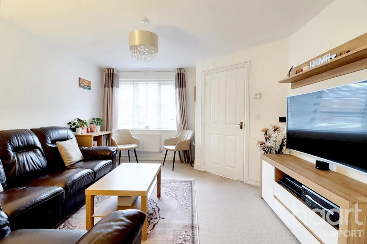 Cefn Adda Close, Newport, NP20, photo 8