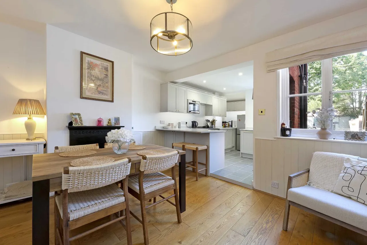 Lakes Lane, Beaconsfield, HP9, photo 3