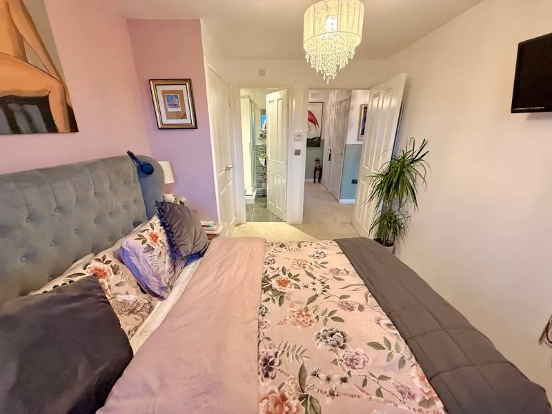 Limestone Grove, Houghton Regis LU5 5NE, photo 11