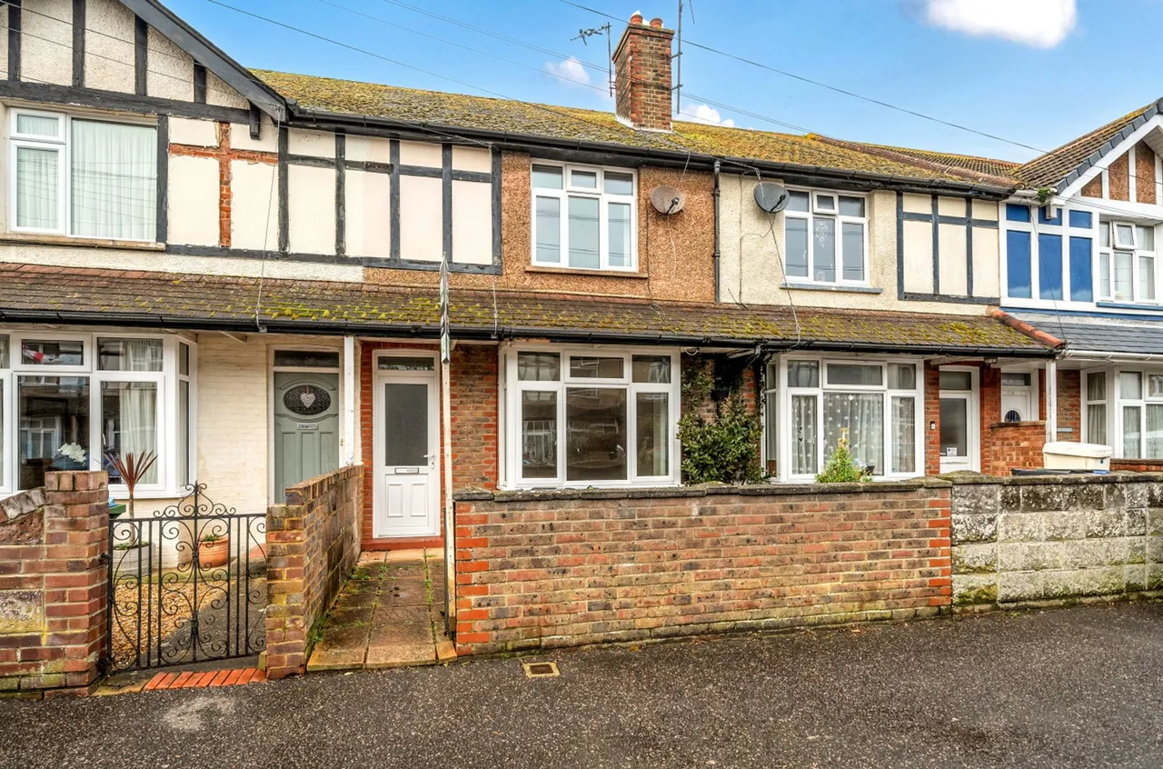 3 bed property for sale, Kenilworth Road, Bognor Regis, PO21