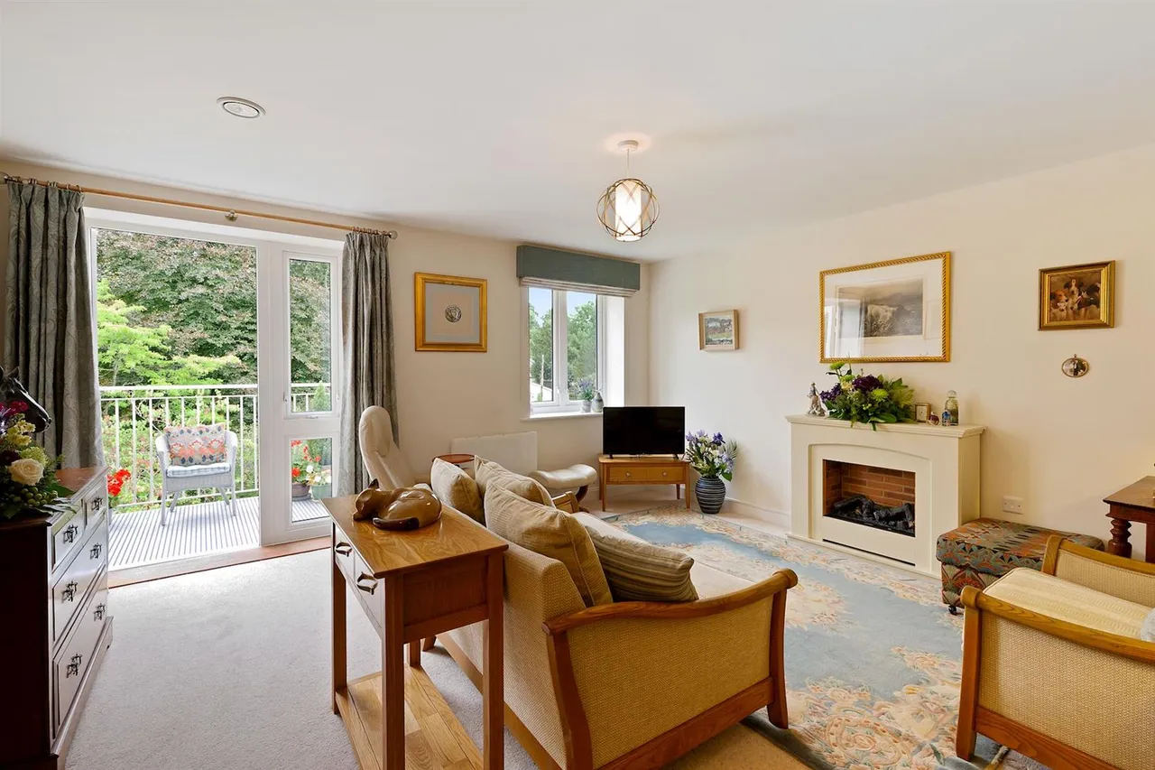 Bath Road, Devizes, SN10, photo 3