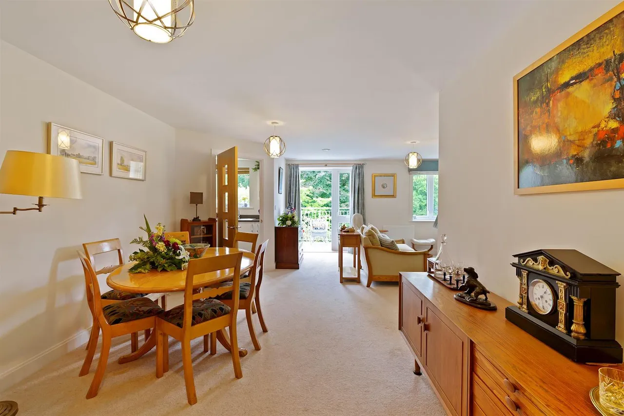 Bath Road, Devizes, SN10, photo 2