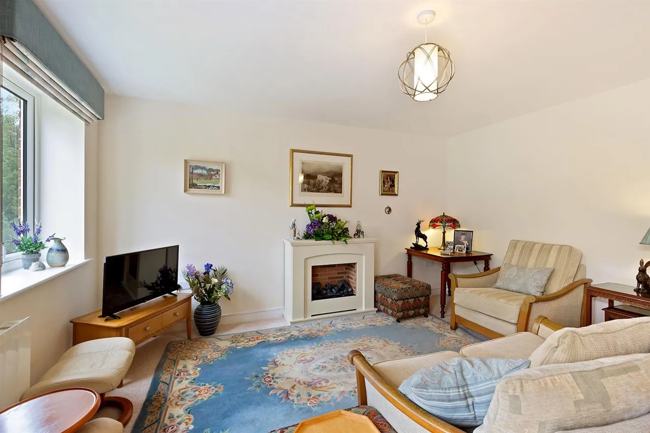 Bath Road, Devizes, SN10, photo 4