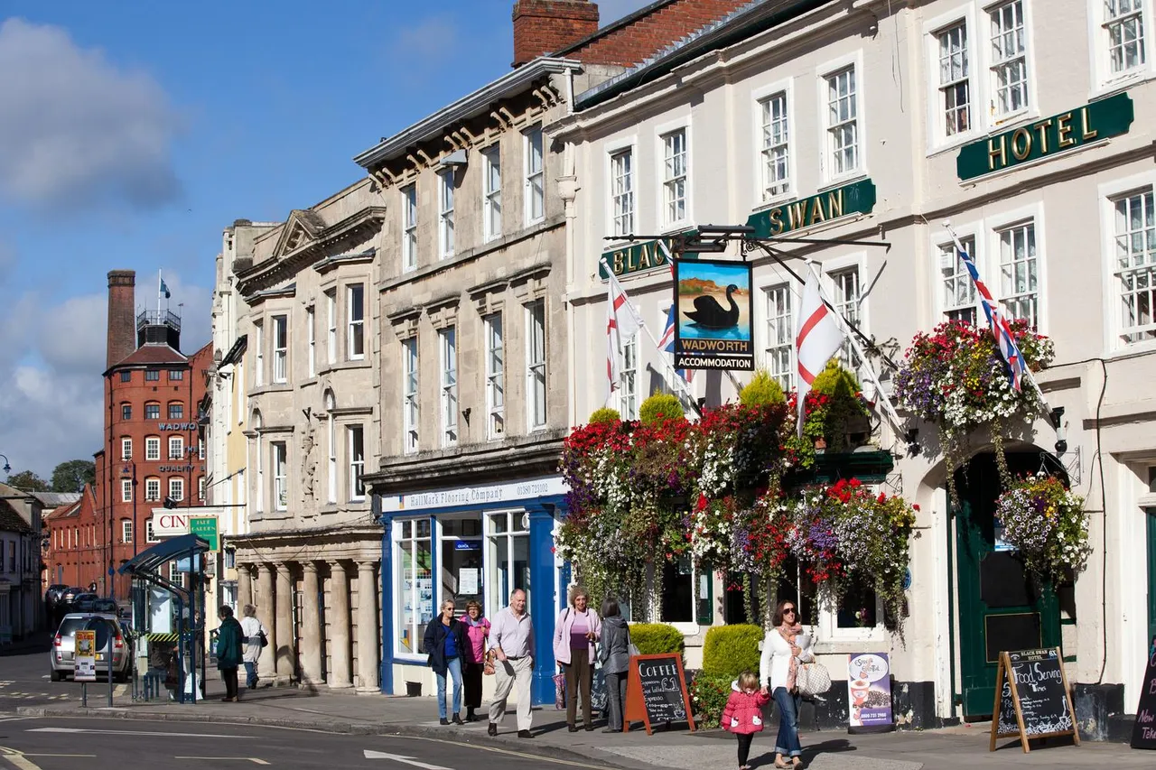 Bath Road, Devizes, SN10, photo 22