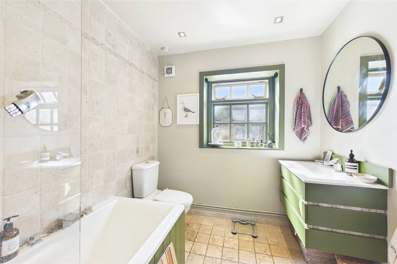 Alpha Road, Chobham, GU24, photo 10