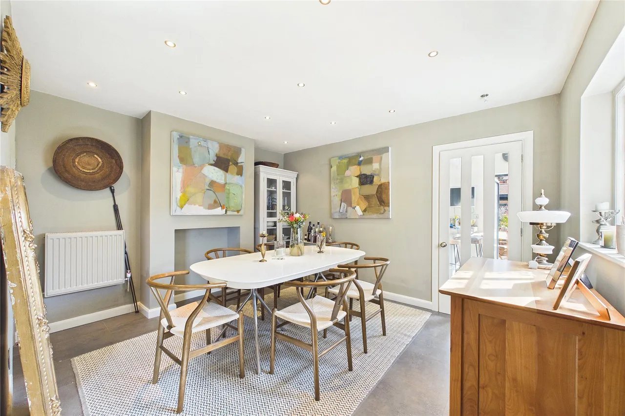 Alpha Road, Chobham, GU24, photo 6