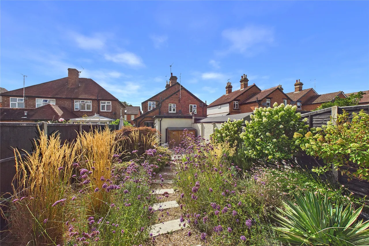 Alpha Road, Chobham, GU24, photo 11