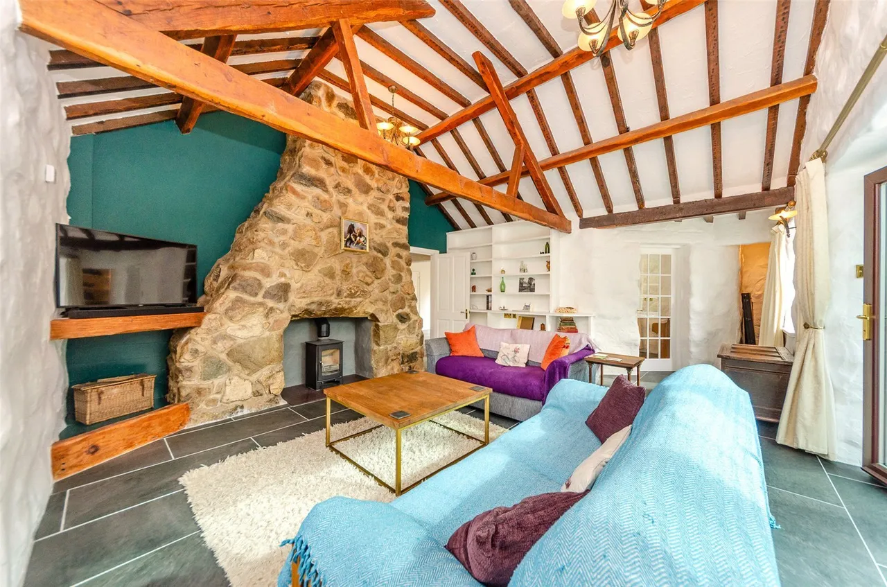 Llanrug, Caernarfon, LL55, photo 9