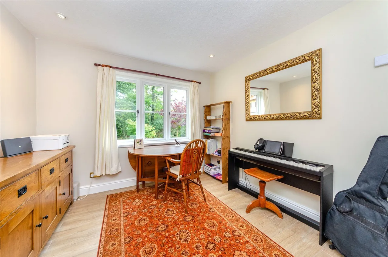 Llanrug, Caernarfon, LL55, photo 19