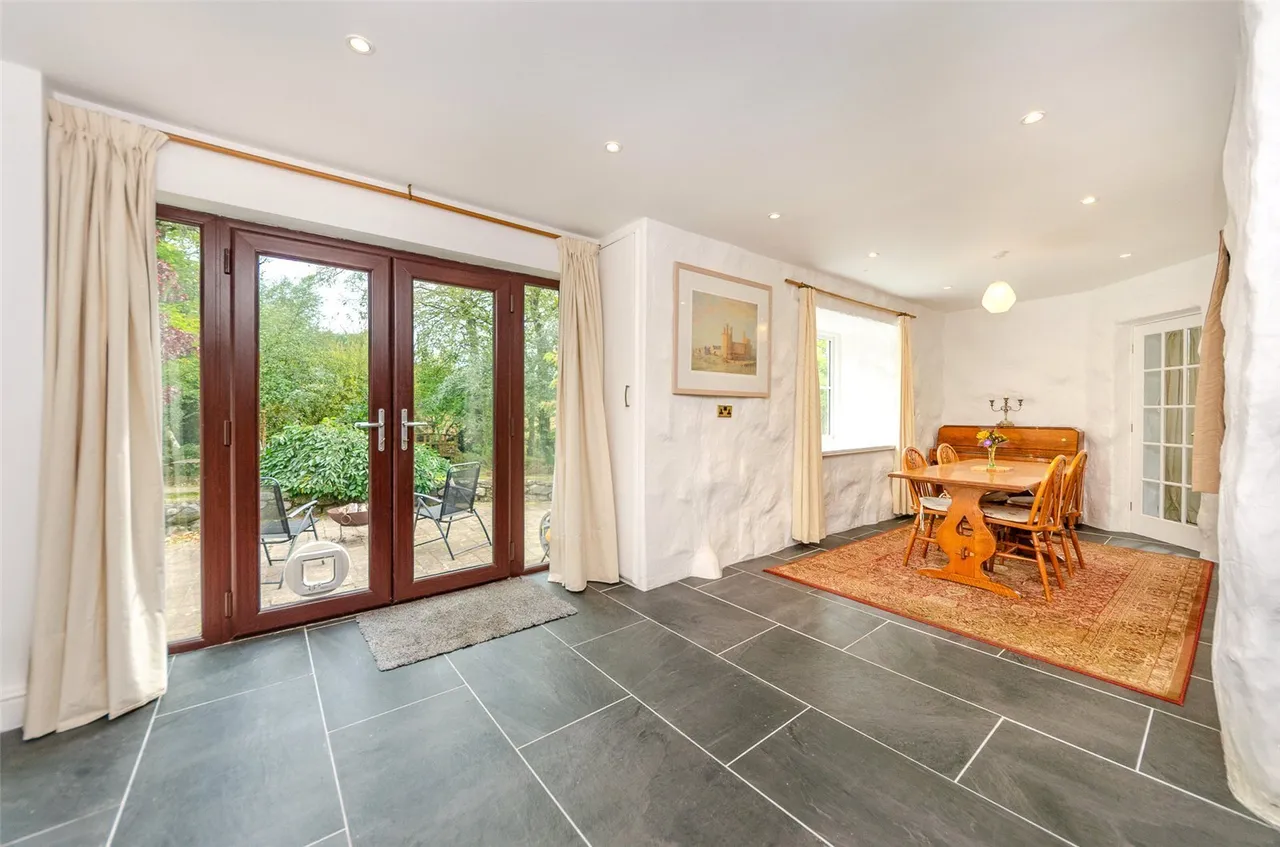 Llanrug, Caernarfon, LL55, photo 8