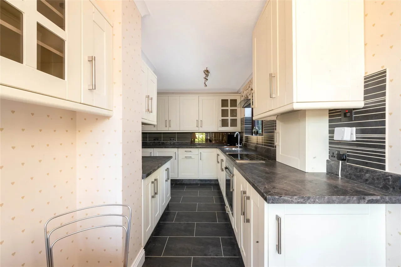Great Close, Chapel Brampton, NN6, photo 8