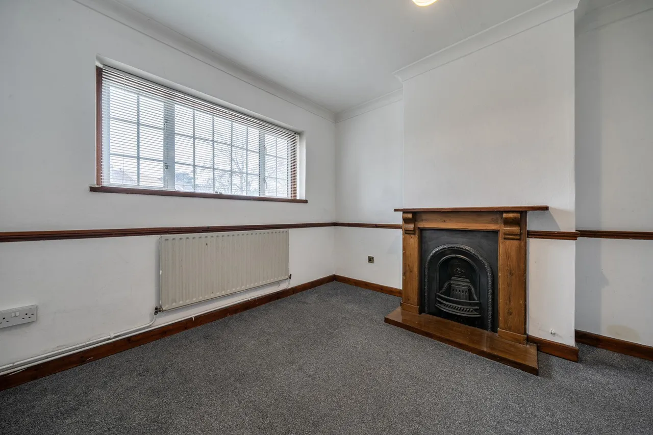 Middle Park Avenue, SE9, photo 14