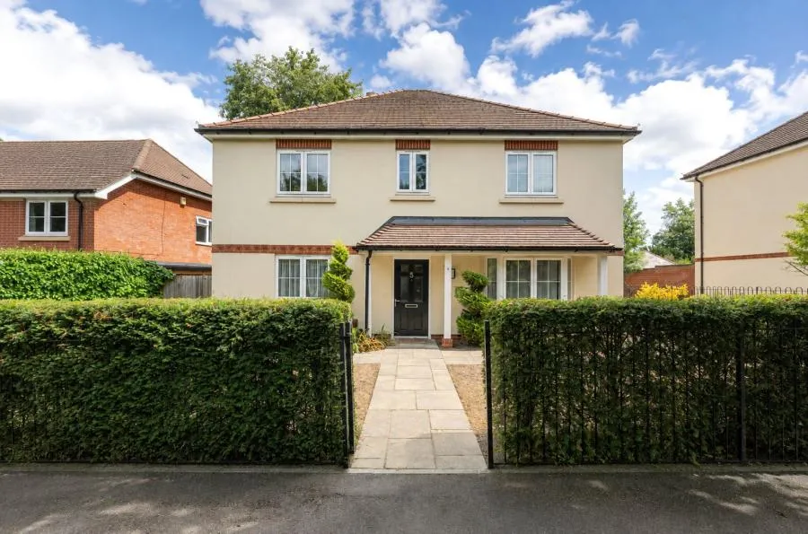 4 bed house for sale, Wardle Avenue, Tilehurst, RG31